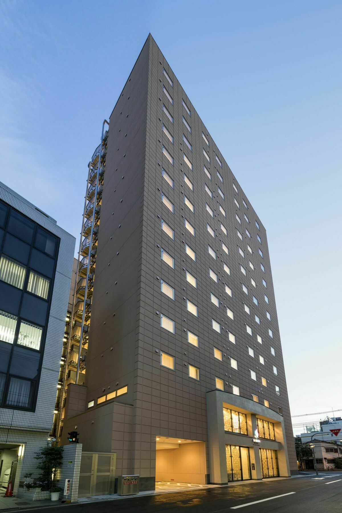 Sarasa Hotel Shin-Osaka Exterior foto